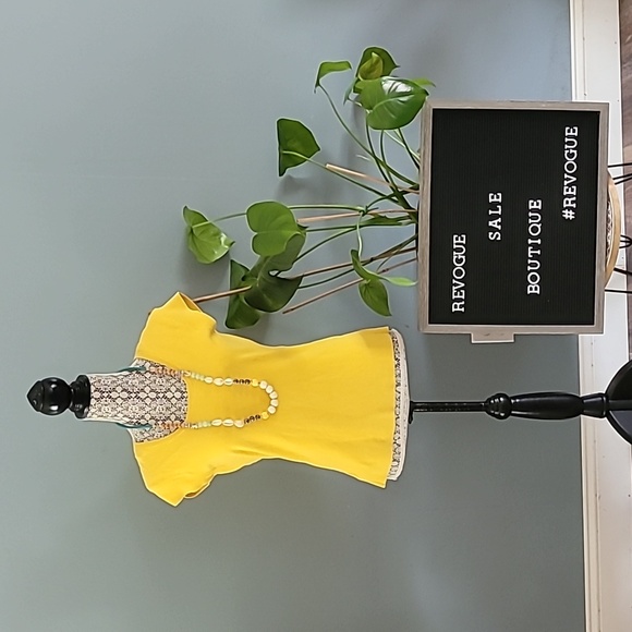 Ann Taylor Capsleeve knit top - Picture 1 of 4